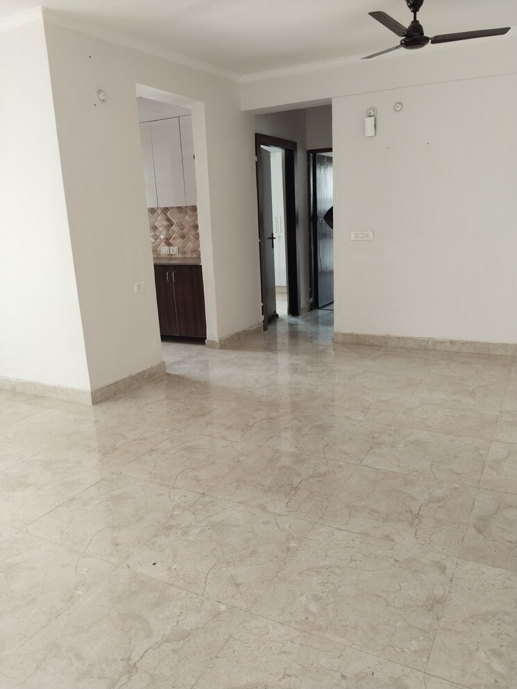 Room, amrapali-leisure-park 3 Bedroom 1450 Sq.Ft. Apartment In Amrapali Leisure Valley Greater Noida 8595150