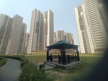 4 BHK Apartment – Exterior View View at The 3C Lotus Panache, Sector 110 - for Rent