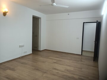 Room in 4 BHK Apartment at The 3C Lotus Panache, Sector 110 – for Rent