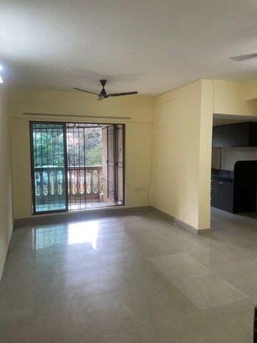 2 BHK Apartment For Rent in Harmony Horizons, Ghodbunder Road