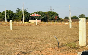 Plot For Sale in Uppal
