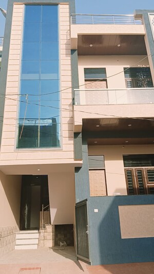 4 BHK Villa For Sale in Kalwar Road