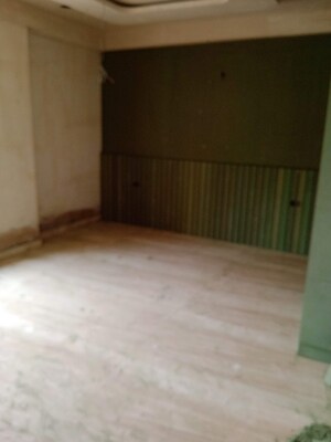 Room in 4 BHK Builder Floor at Rajendra Nagar – for Sale