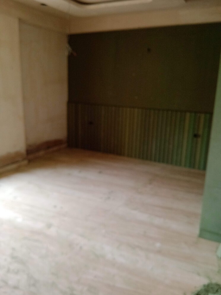Room, rajendra nagar 4 Bedroom 360 Sq.Yd. Builder Floor In Rajendra Nagar Ghaziabad 8595263