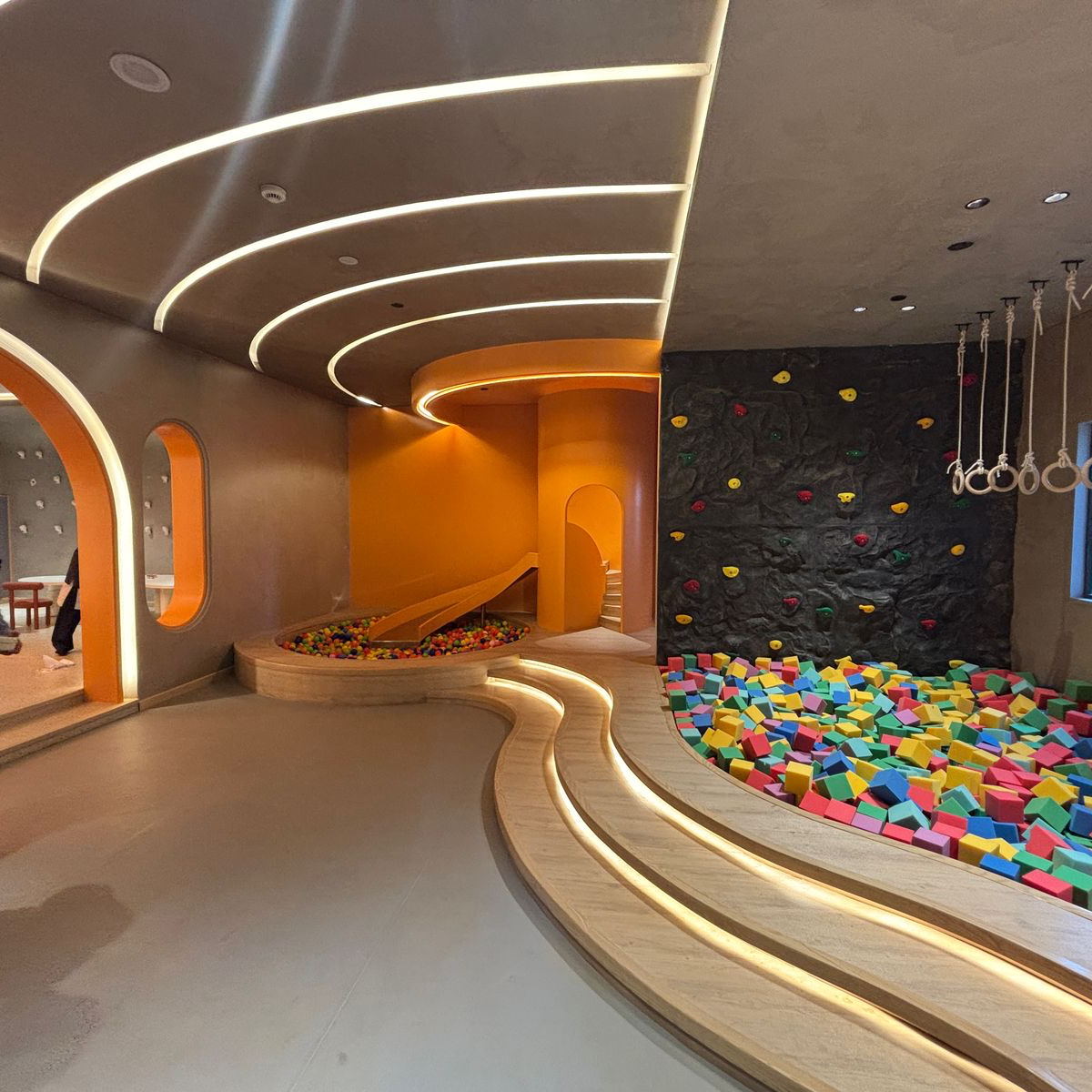 2 BHK Apartment For Rent in Lodha Bella Vita