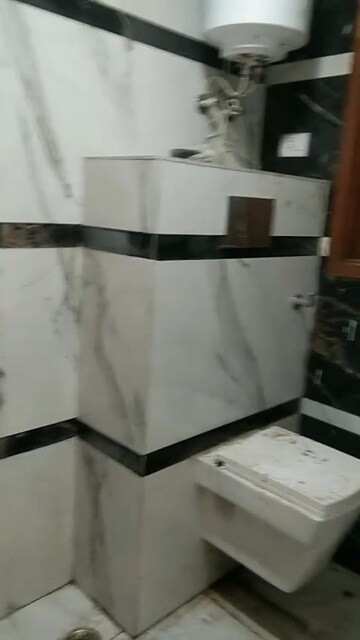 Master Bedroom in 2 BHK Builder Floor at Mehrauli – for Sale
