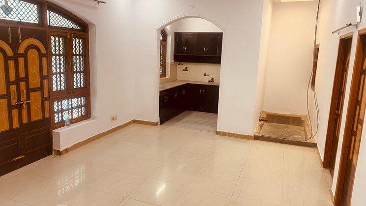 Room, gomti nagar 2 Bedroom 1000 Sq.Ft. Independent House In Gomti Nagar Lucknow 8595313