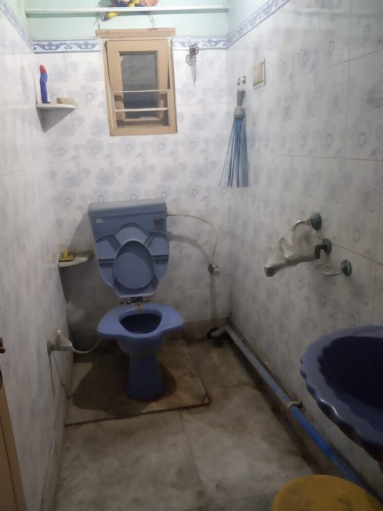 Bathroom, dum dum park 2 Bedroom 1113 Sq.Ft. Apartment In Dum Dum Park Kolkata 8595250