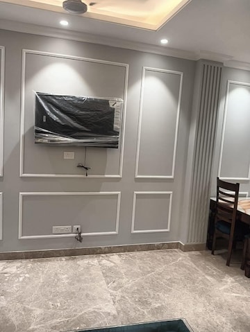 Furnished Amenities in 2 BHK Builder Floor at Navsena Apartment, Pitampura – for Rent