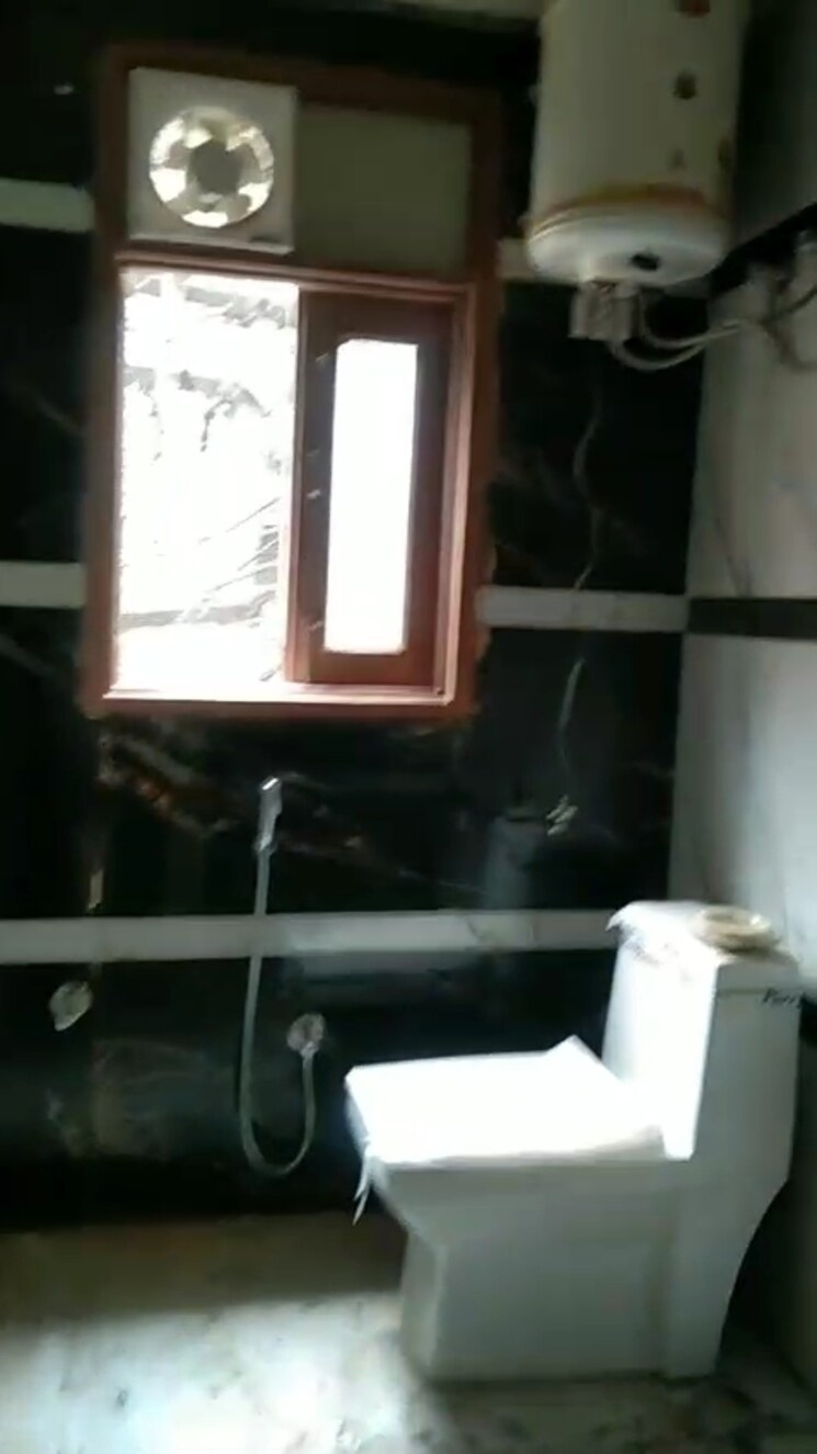 Gym, mehrauli 1 Bedroom 550 Sq.Ft. Builder Floor In Mehrauli Delhi 8595354