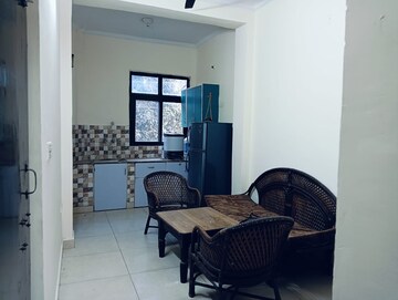 Living Room in 1 BHK Builder Floor at Sector 55 – for Rent