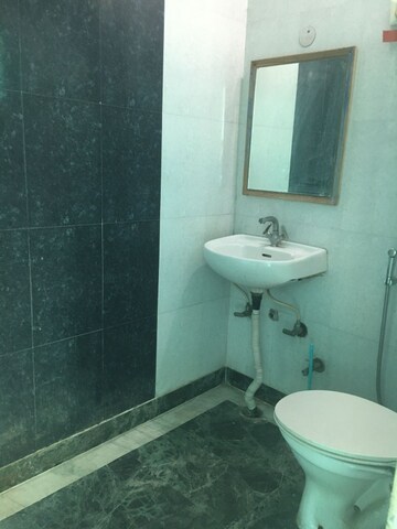 Bathroom in 3 BHK Builder Floor at Sector 46 – for Rent