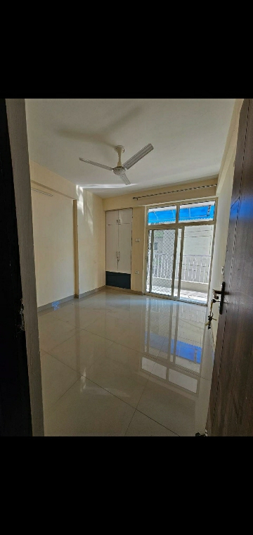 2 BHK 1025 Sq.Ft. Apartment in Bankey Bihari Aggarwal Heights