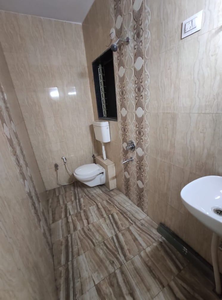 Bathroom, dev-luxuria-badlapur-east 1 Bedroom 650 Sq.Ft. Apartment In Badlapur East Thane 8595411