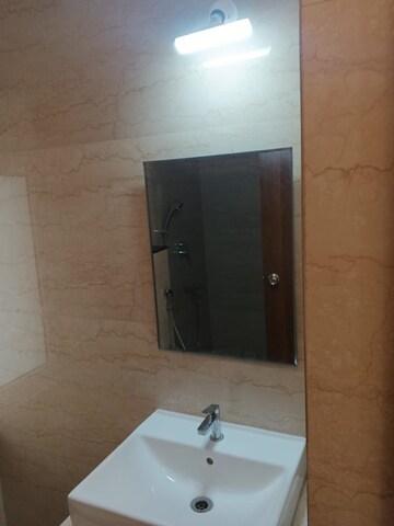 Bathroom in 2.5 BHK Apartment at Aurobindo Kohinoor, Serilingampally – for Rent