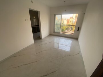 Room in 2.5 BHK Apartment at Shree Rajlaxmi CHS, Borivali West – for Sale