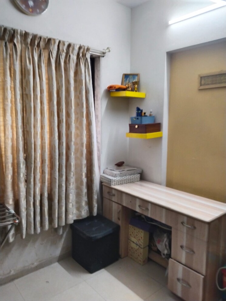 Master Bedroom, khira-nagar-owners-chs 2 Bedroom 705 Sq.Ft. Apartment In Santacruz West Mumbai 8595521