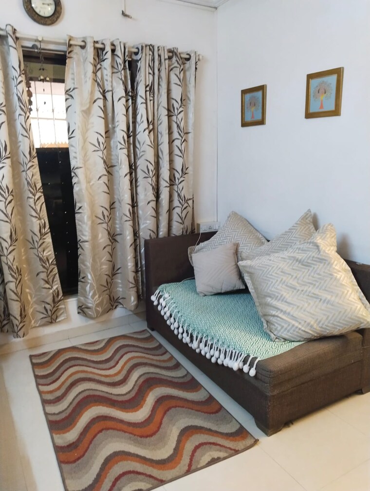 Bedroom, khira-nagar-owners-chs 2 Bedroom 705 Sq.Ft. Apartment In Santacruz West Mumbai 8595521