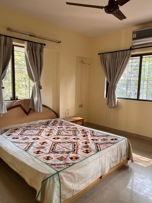 Bedroom in 2 BHK Apartment at Khira Nagar Owners CHS, Santacruz West – for Sale