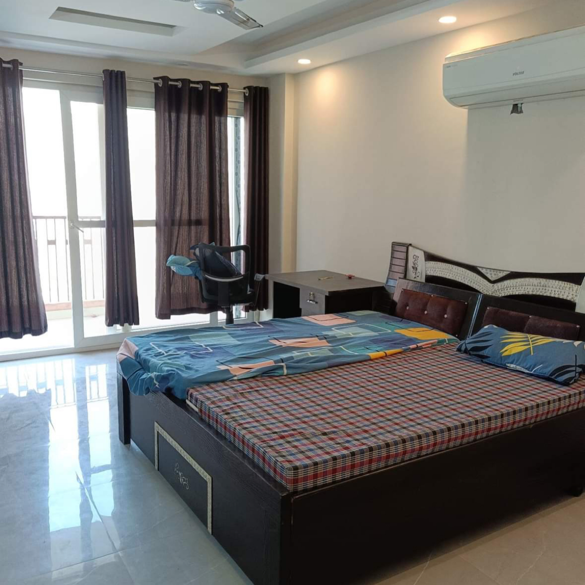 1 BHK Apartment For Rent in Juhu  