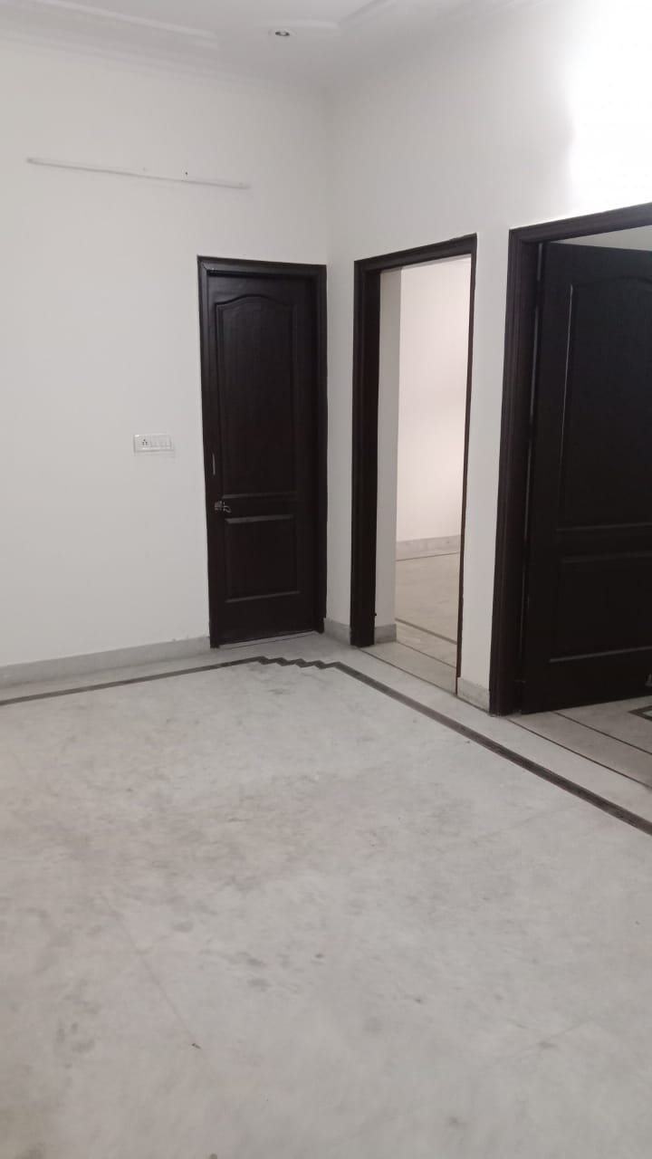 2 BHK + Pooja Room Builder Floor For Rent in Sector 21d