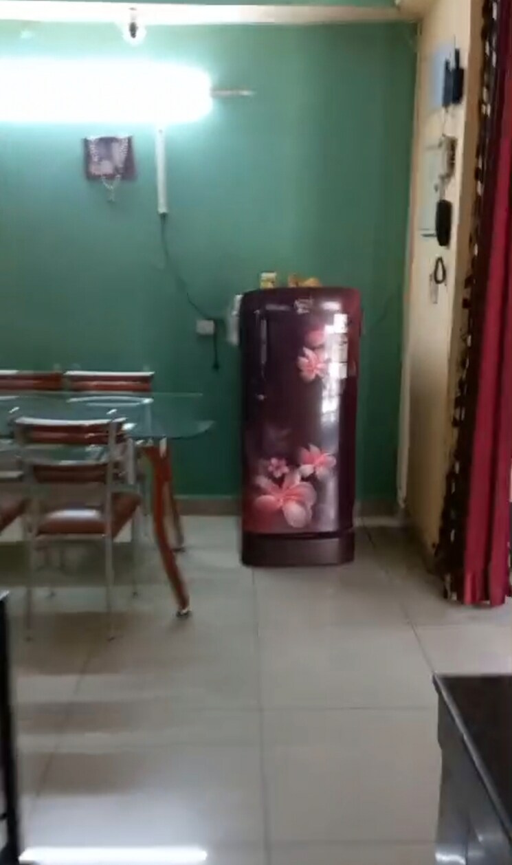 Gym, dreamland-the-willows 3 Bedroom 2000 Sq.Ft. Apartment In Sain Vihar Ghaziabad 8595630