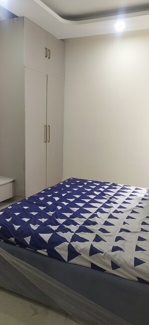 Master Bedroom in 3 BHK Builder Floor at BPTP District Phase 2, Sector 84 – for Sale