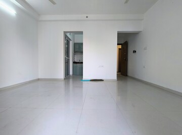 Room in 2 BHK Apartment at Godrej Boulevard, Manjari – for Rent
