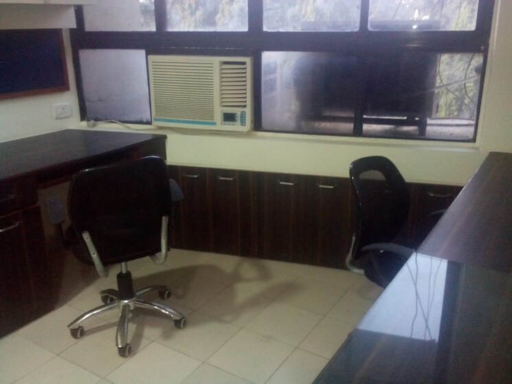 Team Area, shreeji-arcade Commercial Office Space 550 Sq.Ft. In Panch Pakhadi Thane 8595670