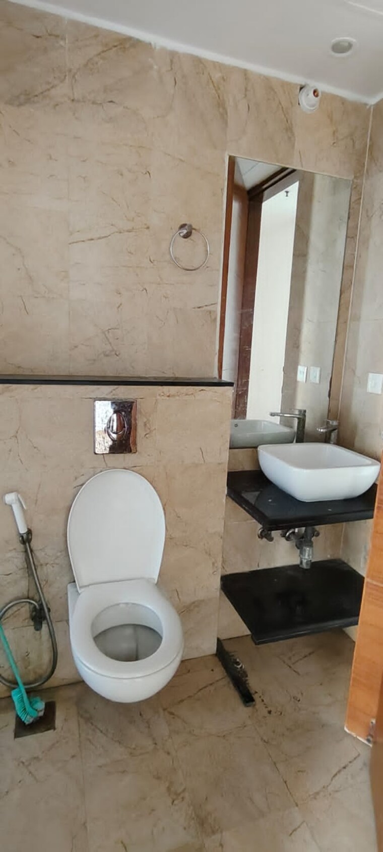 Bathroom, mahagun-mezzaria 3 Bedroom 2500 Sq.Ft. Apartment In Sector 78 Noida 8595680