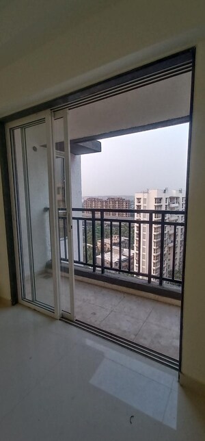 Room in 2.5 BHK Apartment at Godrej Prime, Chembur – for Sale