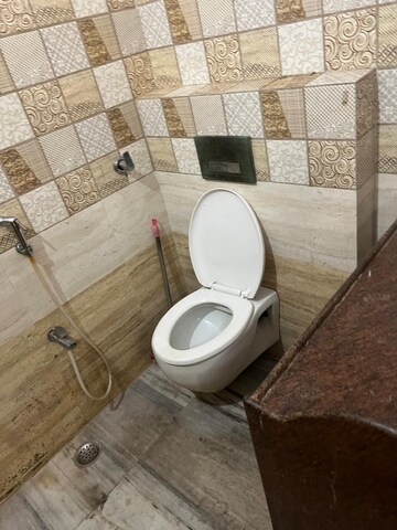 Bathroom in 2 BHK Independent House at Mansarovar – for Rent