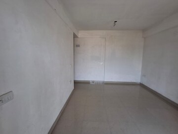 Room in 3 BHK Apartment at Rajat Avante, Joka – for Sale