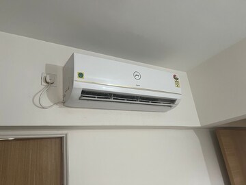 Furnished Amenities in 2 BHK Apartment at Kumar Palaash A, Wadgaon Sheri – for Sale