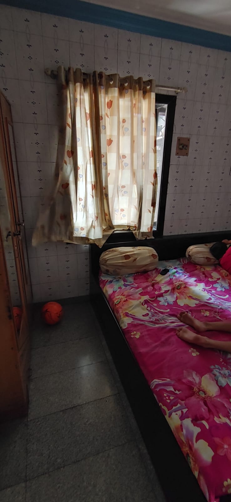 1.5 BHK + Study Room Apartment For Rent in Hill Garden