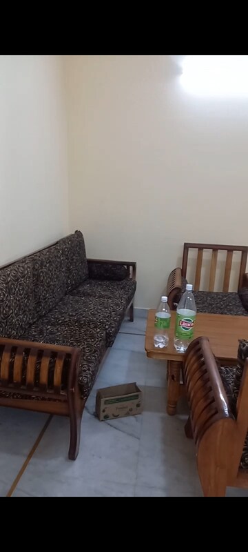 Bedroom in 2.5 BHK Builder Floor at East Of Kailash – for Rent