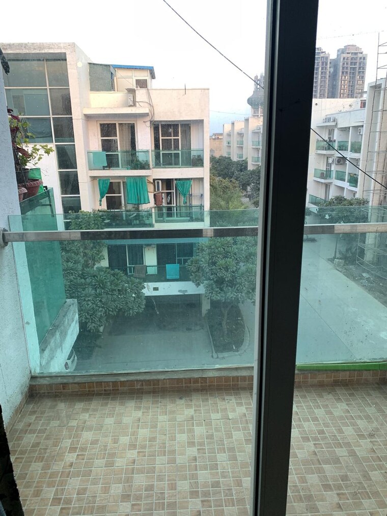 Balcony, omaxe-ambrosia 3 Bedroom 1606 Sq.Ft. Builder Floor In North Mullanpur Chandigarh 8595798