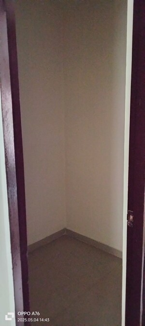 Room in 3 BHK Apartment at Windsor Paradise 2, Raj Nagar Extension – for Sale