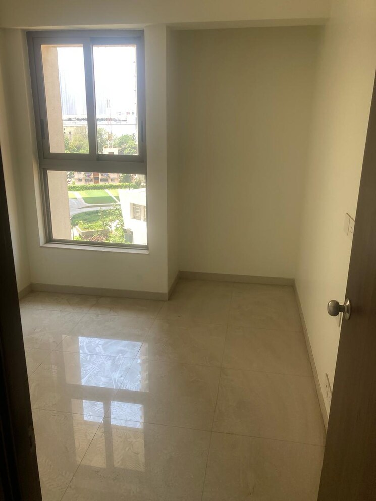 Room, kalpataru-paramount 2 Bedroom 672 Sq.Ft. Apartment In Kapur Bawdi Thane 8595807