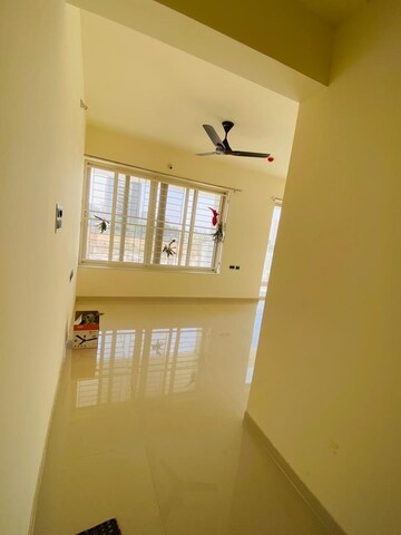 Furnished Amenities in 2 BHK Apartment at Pharande Puneville, Tathawade – for Rent