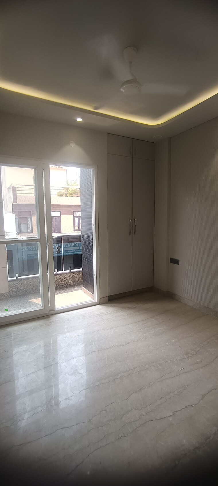 Room, meenakshi garden 3 Bedroom 900 Sq.Ft. Builder Floor In Meenakshi Garden Delhi 8595865