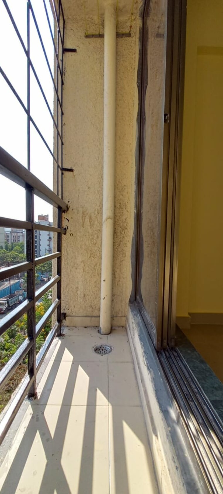 Balcony, parsik nagar 2 Bedroom 950 Sq.Ft. Apartment In Parsik Nagar Thane 8595871