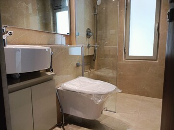  2 BHK Apartment at Hiranandani Highland, Powai – for Rent