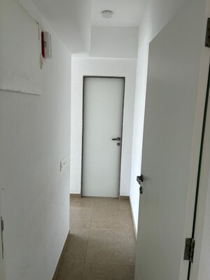 Building Lobby in 3 BHK Apartment at Kanakia Silicon Valley, Powai – for Sale