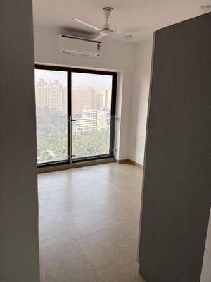 Room in 3 BHK Apartment at Kanakia Silicon Valley, Powai – for Sale