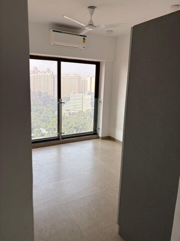 Room in 3 BHK Apartment at Kanakia Silicon Valley, Powai – for Sale