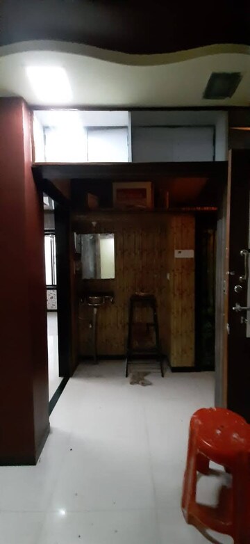 Furnished Amenities in 2 BHK Apartment at Dombivli East – for Rent