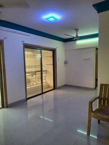 Room in 3 BHK Apartment at Regency Estate, Dombivli East – for Rent
