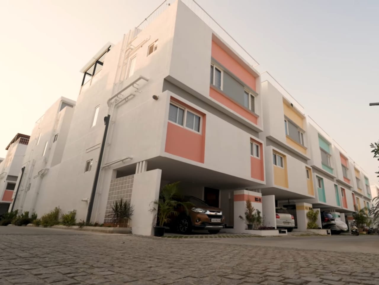 3 BHK 1650 Sq.Ft. Villa in Whitehill Royal Tulip