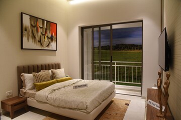 Bedroom in 3 BHK Apartment at Sunteck Maxxworld, Naigaon East – for Rent